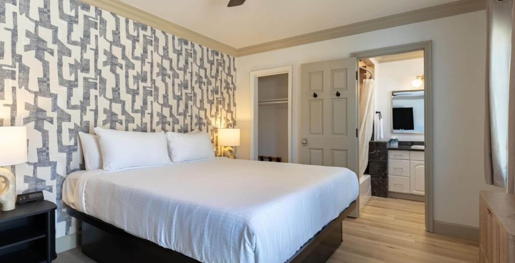 King Bedroom