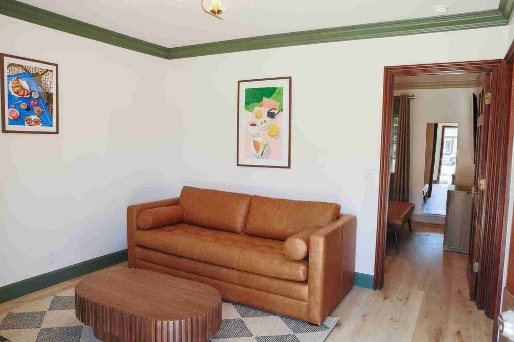 Hygge Courtyard Suite